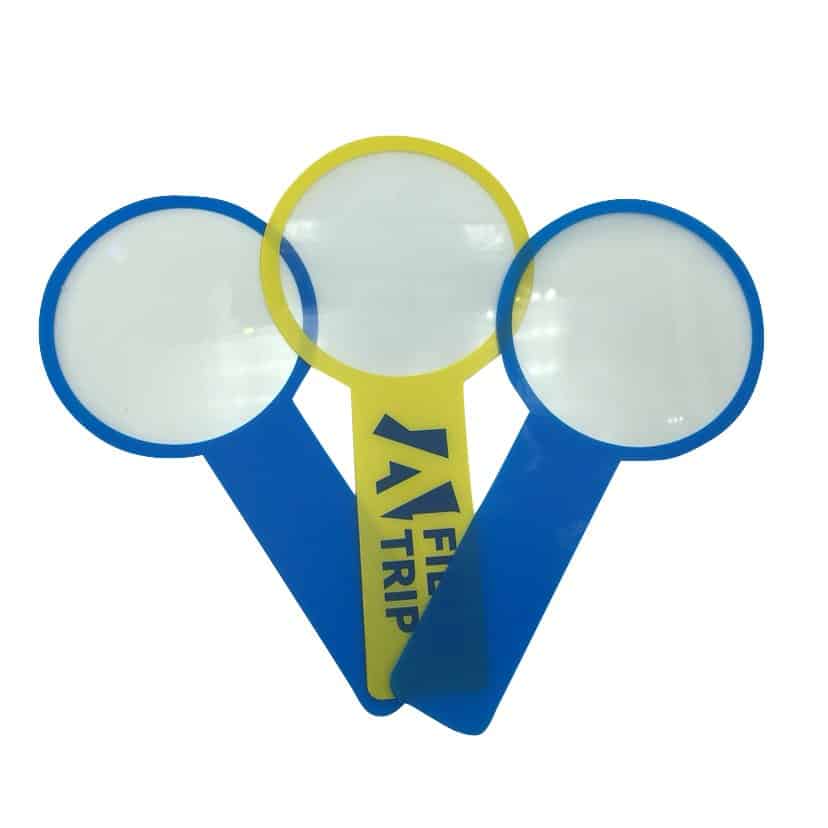 Handheld Kunststoff Vergrößerungsblätter, 3X Lesezeichen Lupe für Studenten & Senioren - Eleroyal Magnifier