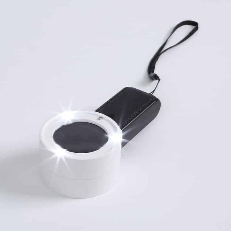 10X Handheld Large Lens Magnifier for Textile & Jewelry, Portable Loupe with 3 LED & 1 UV Light - Eleroyal Magnifier