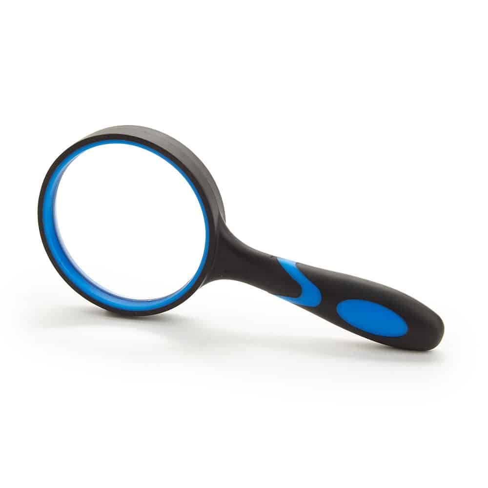 Handheld magnifier
